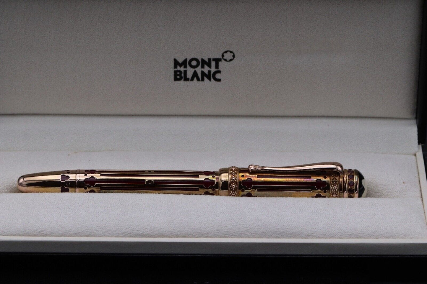 Montblanc Patron of Art Catherine The Great 888 Fountain Pen image 7