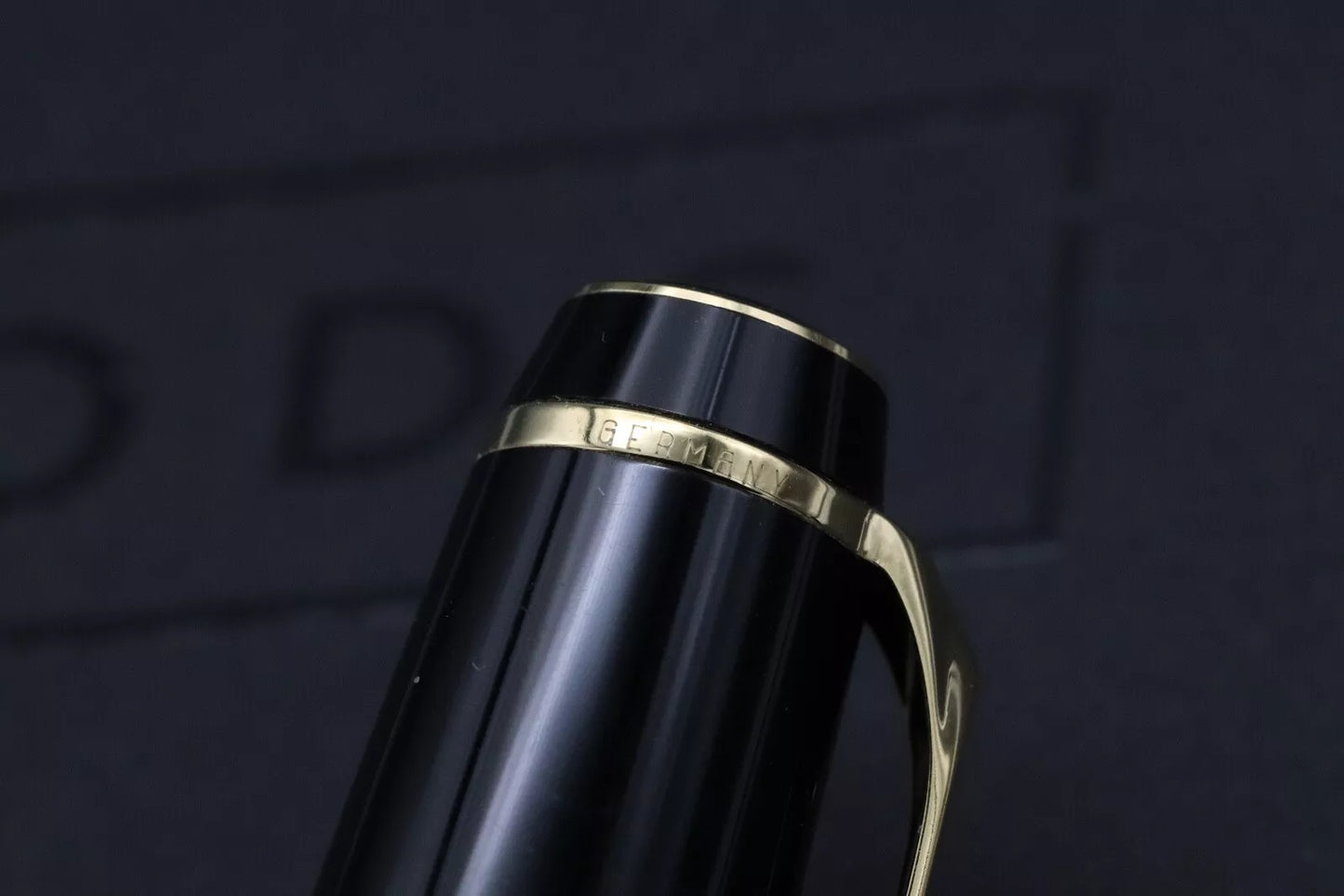 Montblanc Boheme Rouge Fountain Pen image 6