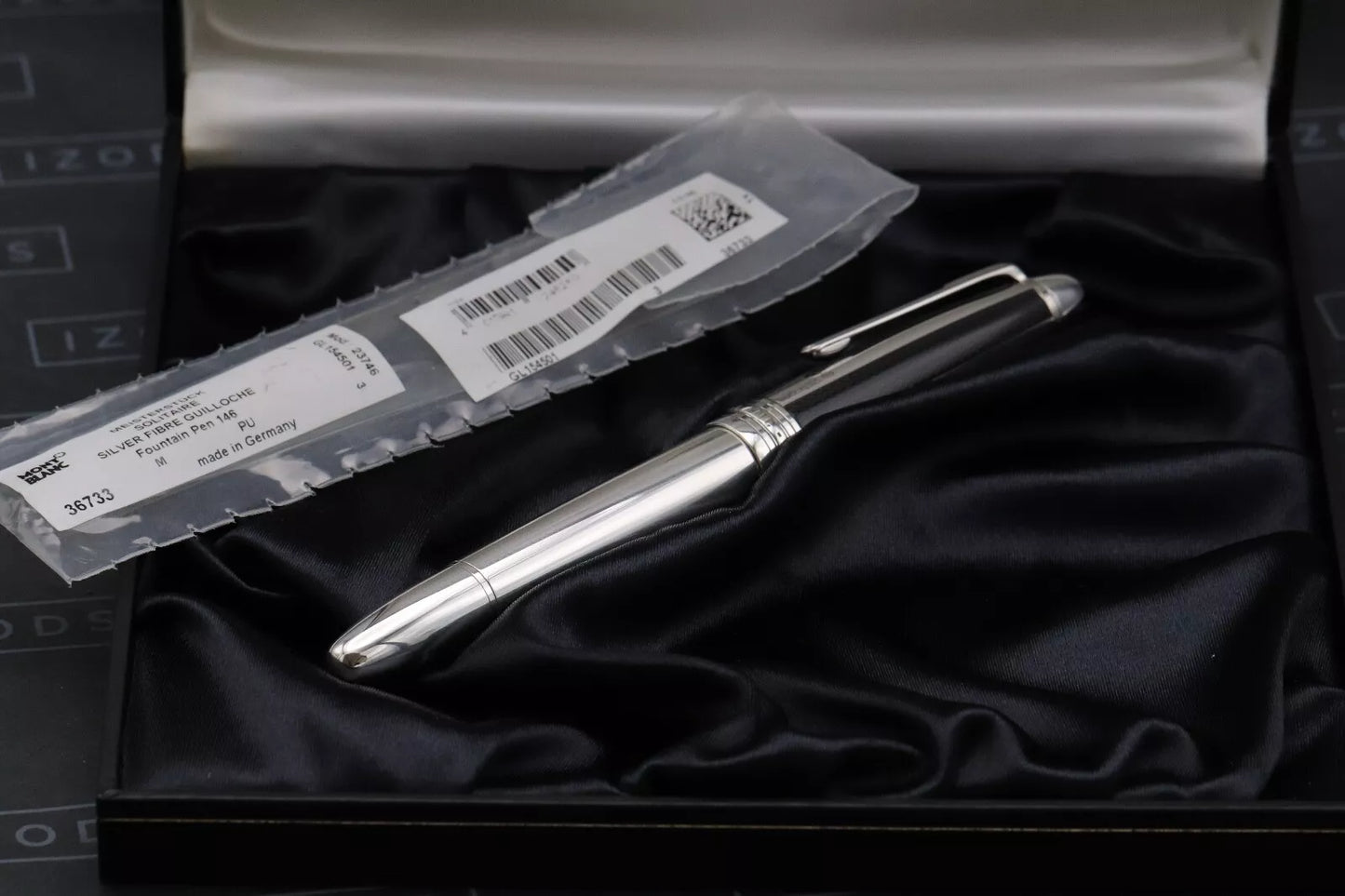 Montblanc Meisterstuck 146 LeGrand Silver Fibre Guilloche Fountain Pen - UNUSED image 9