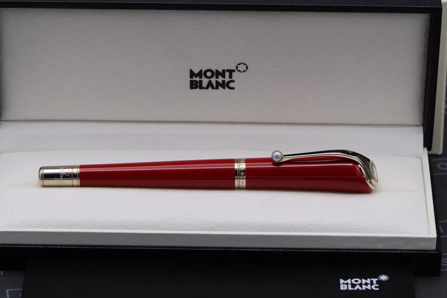 Montblanc Muses Marilyn Monroe Red Special Edition Fountain Pen image 8