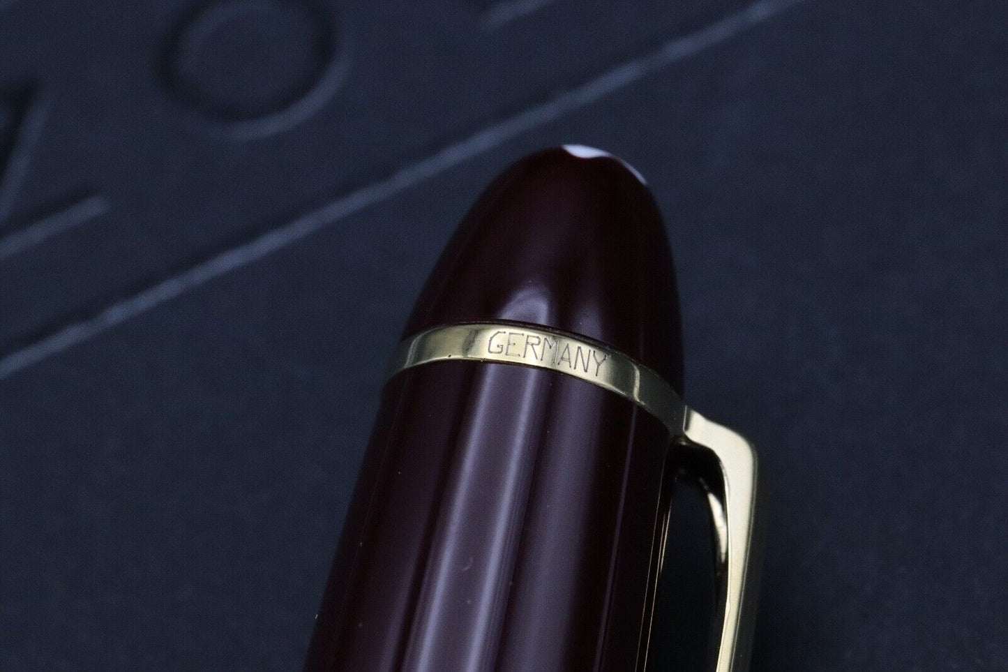 Montblanc Meisterstuck 146 LeGrand Bordeaux Fountain Pen - 1991-92 image 6