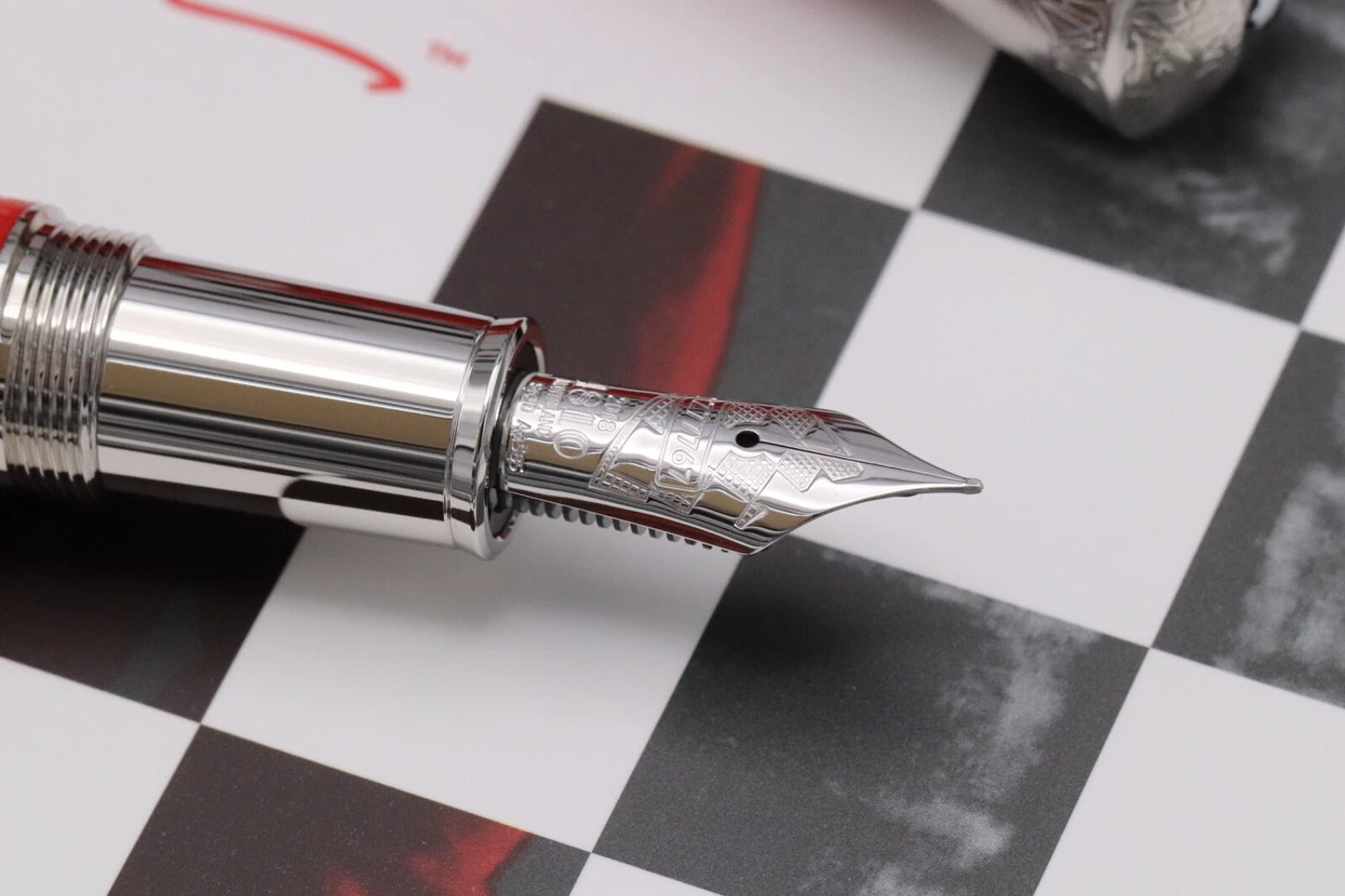 Montblanc Great Characters James Dean Special Edition Fountain Pen - UNUSED - EF image 9