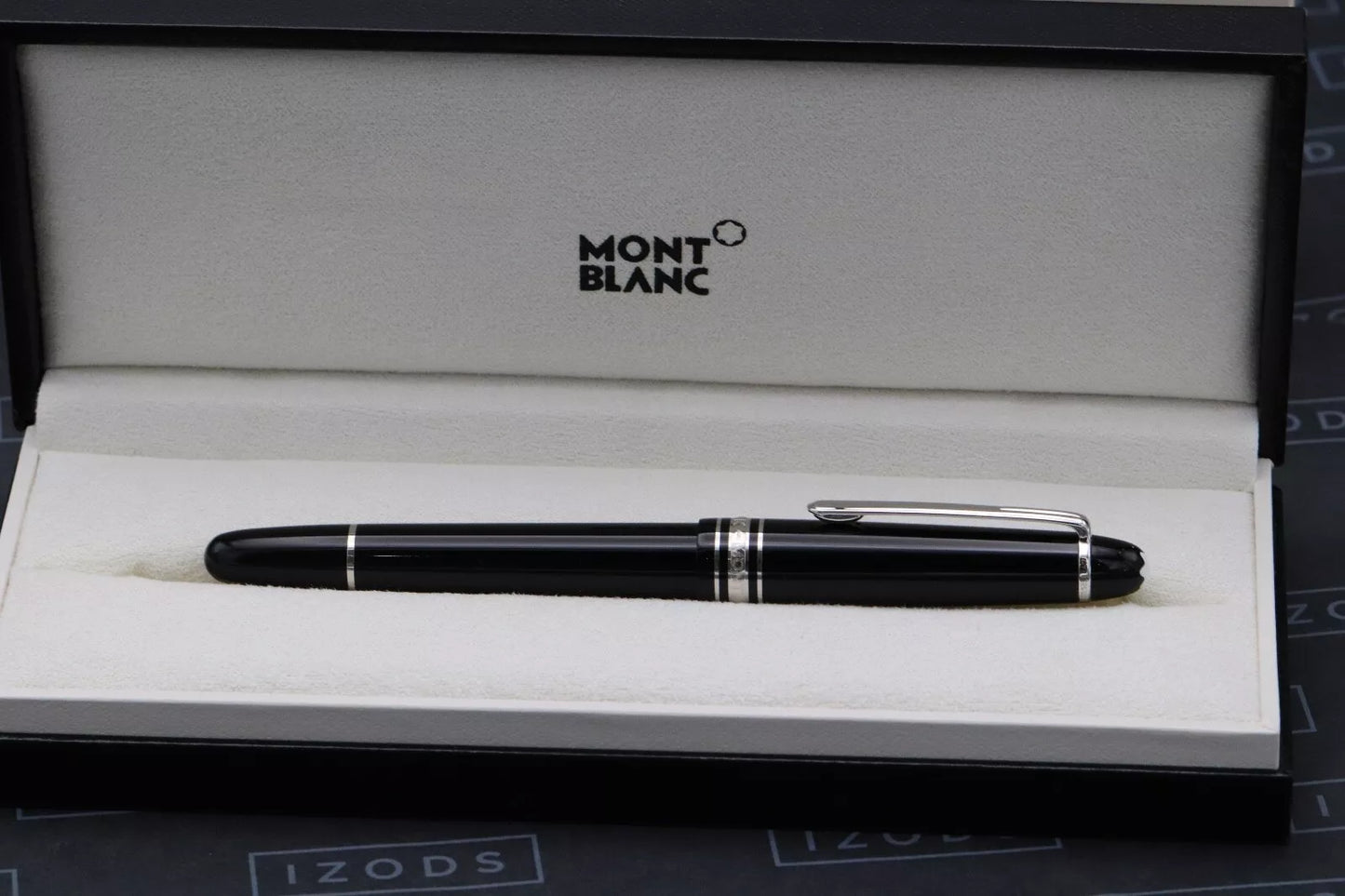 Montblanc Meisterstuck 145 Classique Platinum Coated Fountain Pen - BB Nib image 8