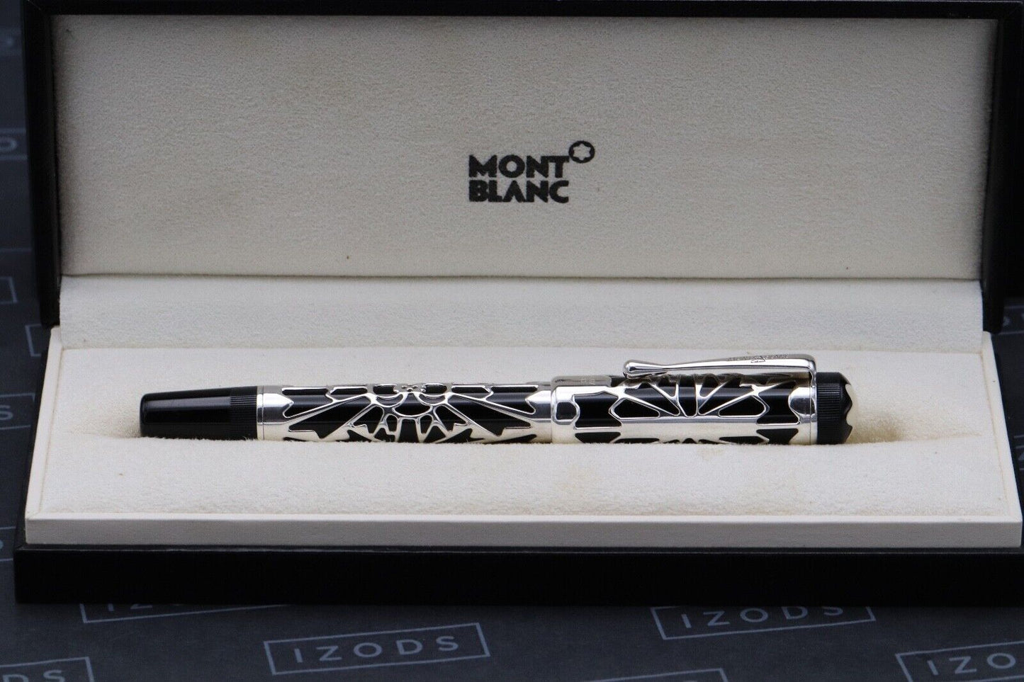 Montblanc Patron Of Art Octavian 4810 Fountain Pen – EF Nib image 9