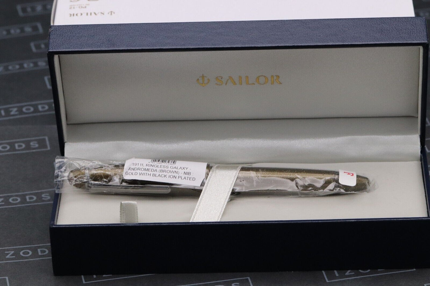 Sailor 1911L Ringless Galaxy Andromeda Fountain Pen - Fine Nib image 5