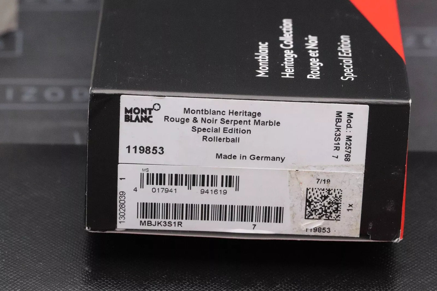 Montblanc Heritage Rouge et Noir Serpent Marble Rollerball / Fineliner Pen image 6