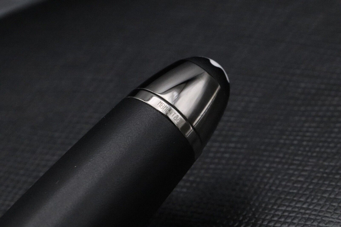 Montblanc Meisterstuck 162 LeGrand Ultra Black Rollerball / Fineliner Pen image 3