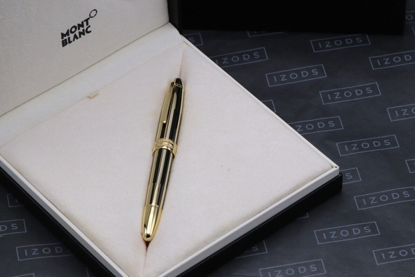 Montblanc Meisterstuck 146 LeGrand Black Gold Solitaire Fountain Pen image 7