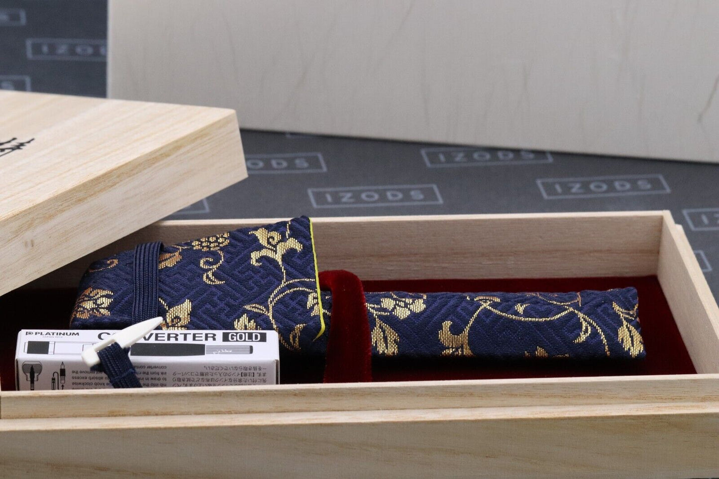 Nakaya Portable Writer Heki-tamenuri Fountain Pen - UNUSED - Medium Nib image 5