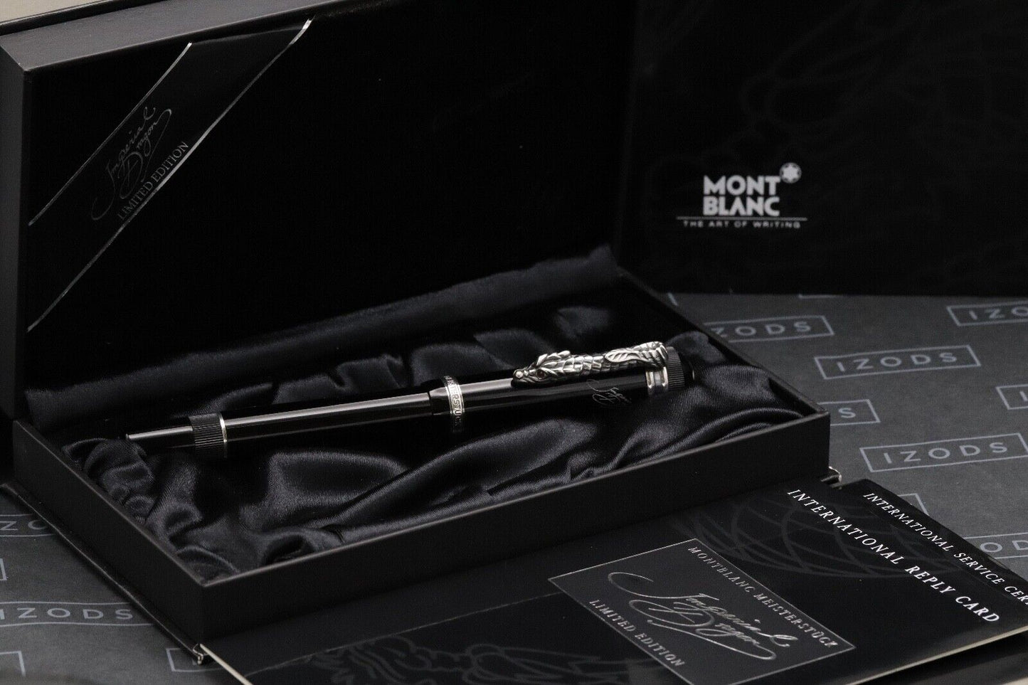 Montblanc Imperial Dragon Limited Edition Fountain Pen - Broad Nib image 8