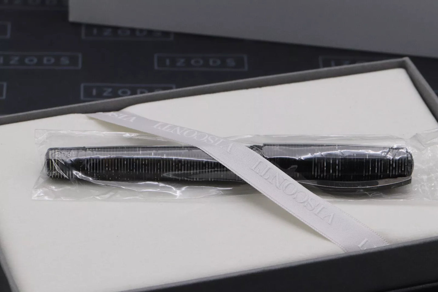 Visconti-Chatterley City Celluloid Black DLC LE18 Fountain Pen image 9