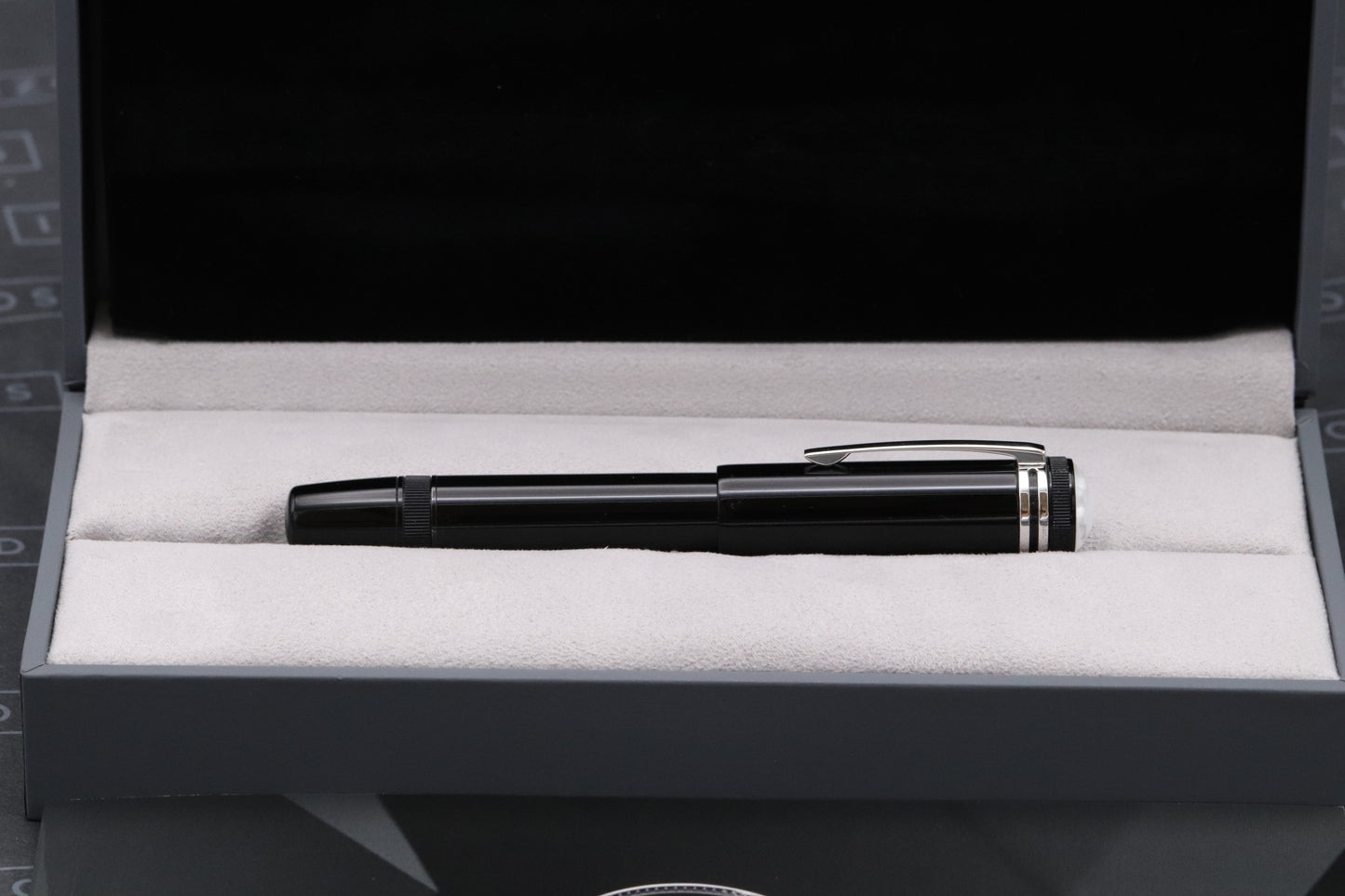 Montblanc Heritage 1912 Fountain Pen - Fine Nib