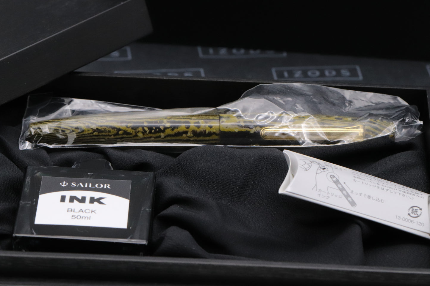 Sailor King of Pen Ebonite Mouko LE500 Fountain Pen - Naginata Togi Nib