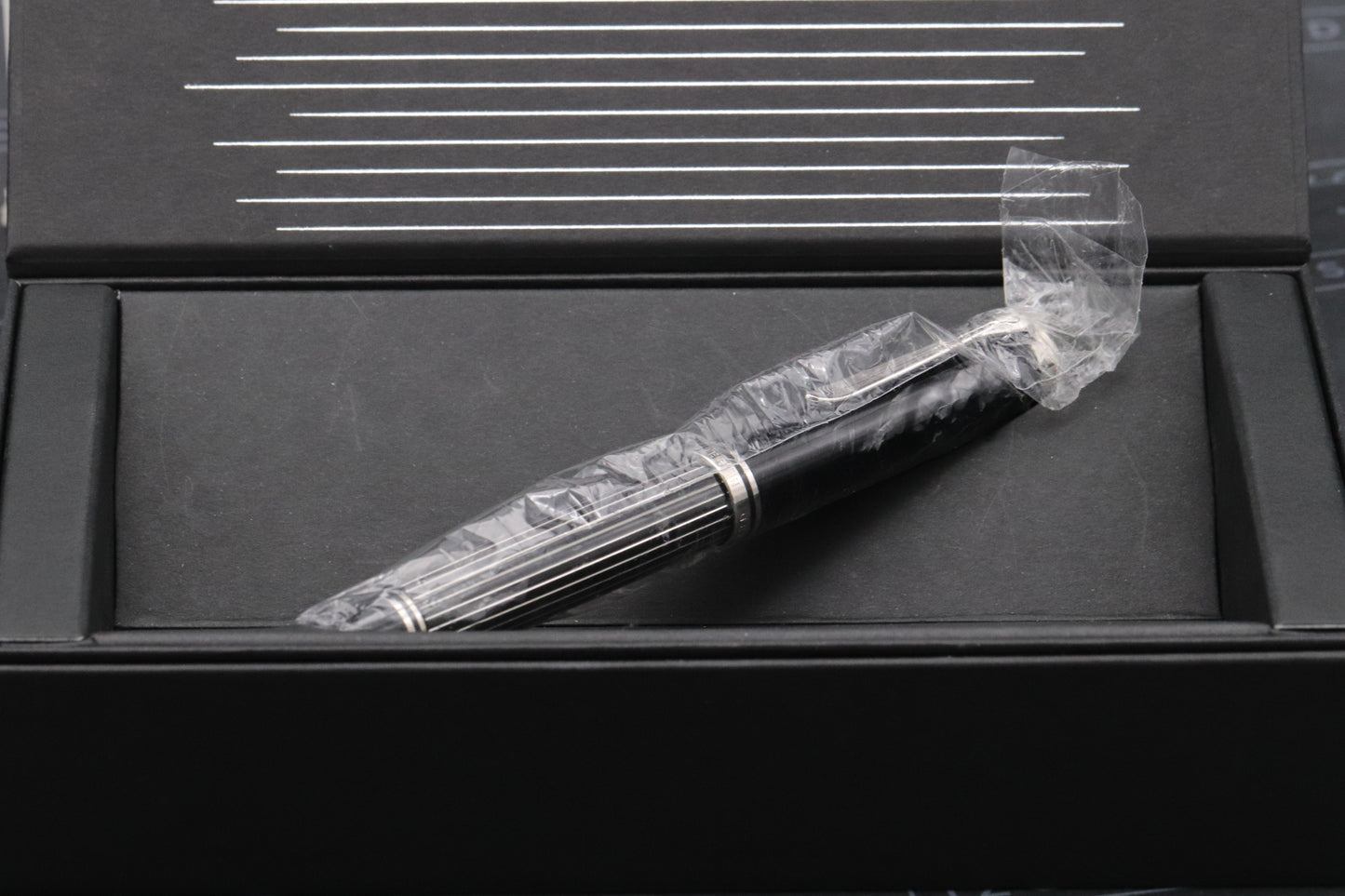 Pelikan Souveran M815 Metal Striped Fountain Pen - BB Nib