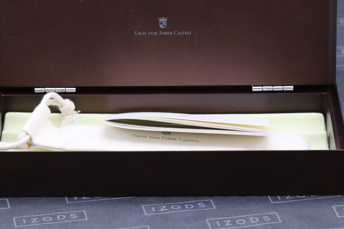Graf von Faber-Castell Classic Macassar Fountain Pen