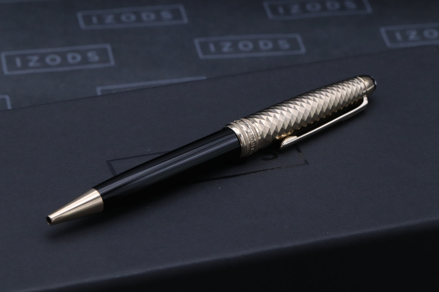 Montblanc Meisterstuck Classique Geometry Doue Ballpoint Pen