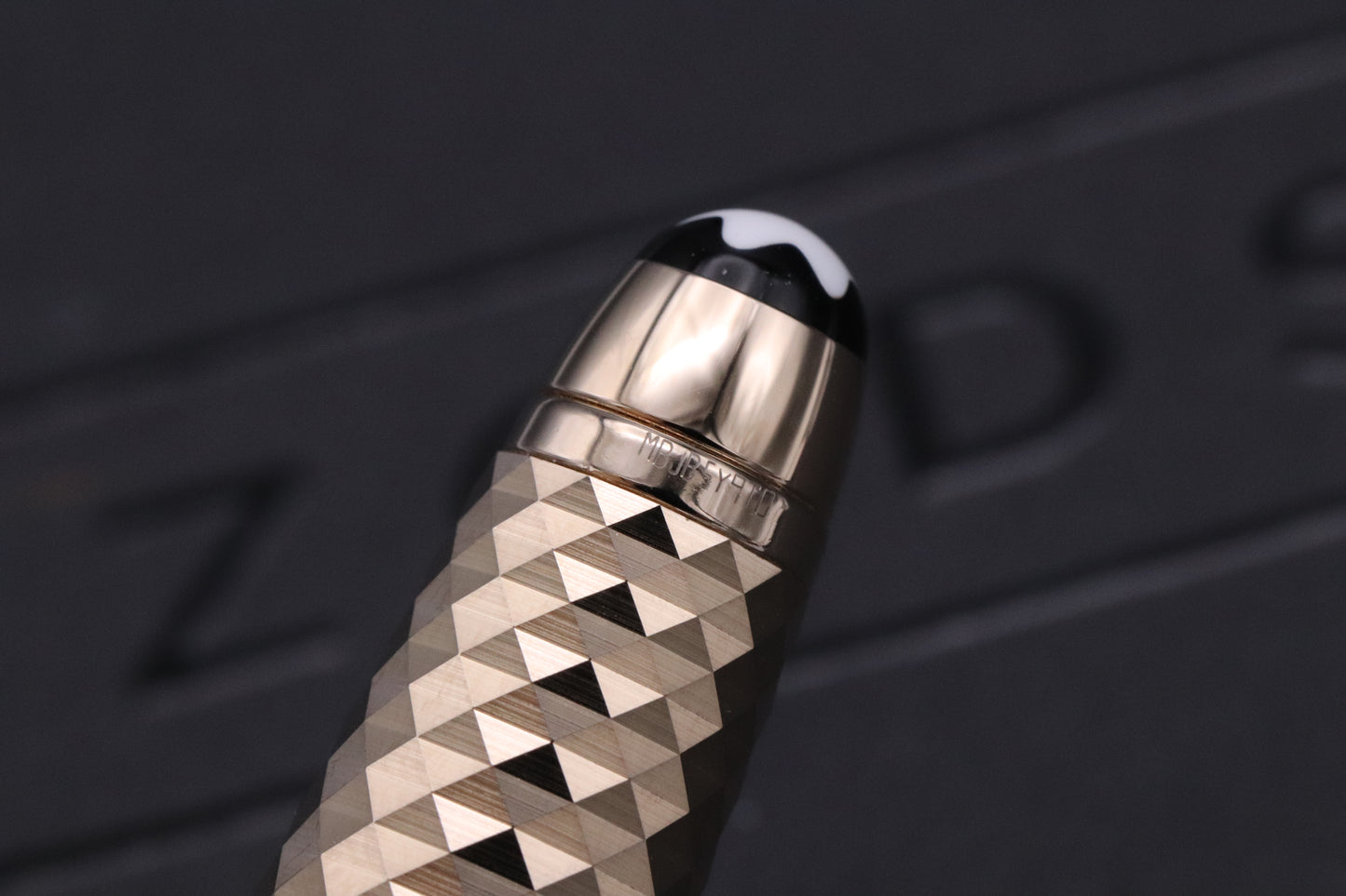 Montblanc Meisterstuck Classique Geometry Doue Rollerball / Fineliner Pen