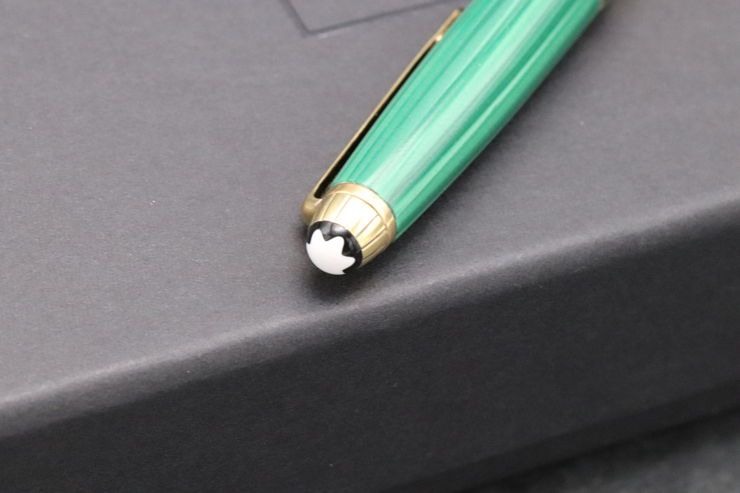 Montblanc Meisterstuck 164 Classique Czar Nikolai I Vermeil Ballpoint Pen