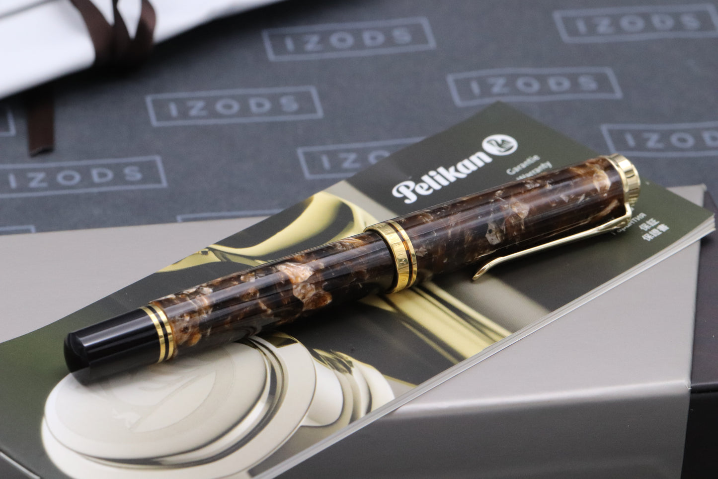 Pelikan Souveran M800 Renaissance Brown Fountain Pen - UNUSED - EF Nib