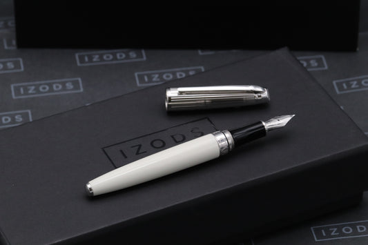 Caran d'Ache Leman Bicolor White Fountain Pen