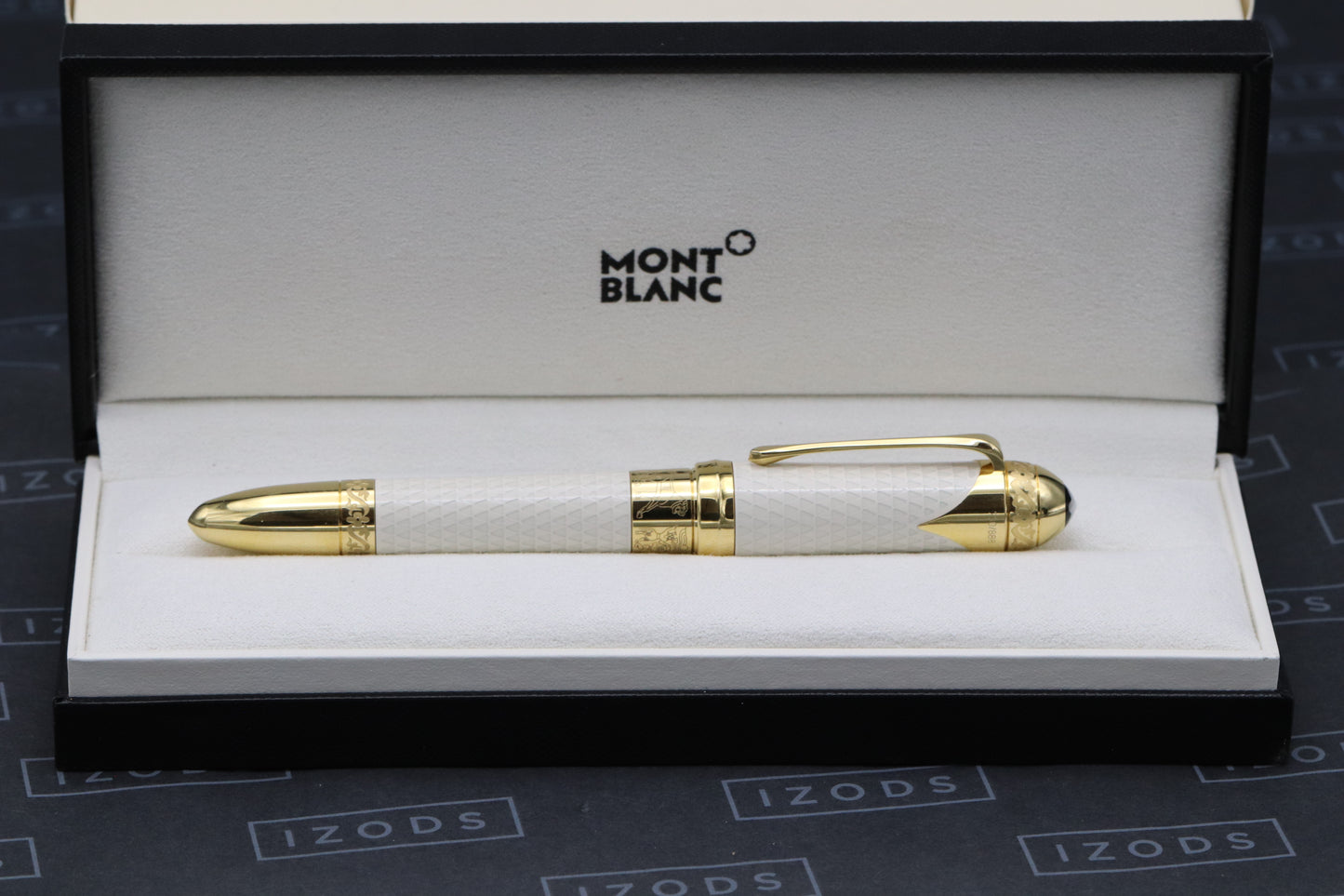 Montblanc Patron of Art Max von Oppenheim 888 Fountain Pen - BB Nib