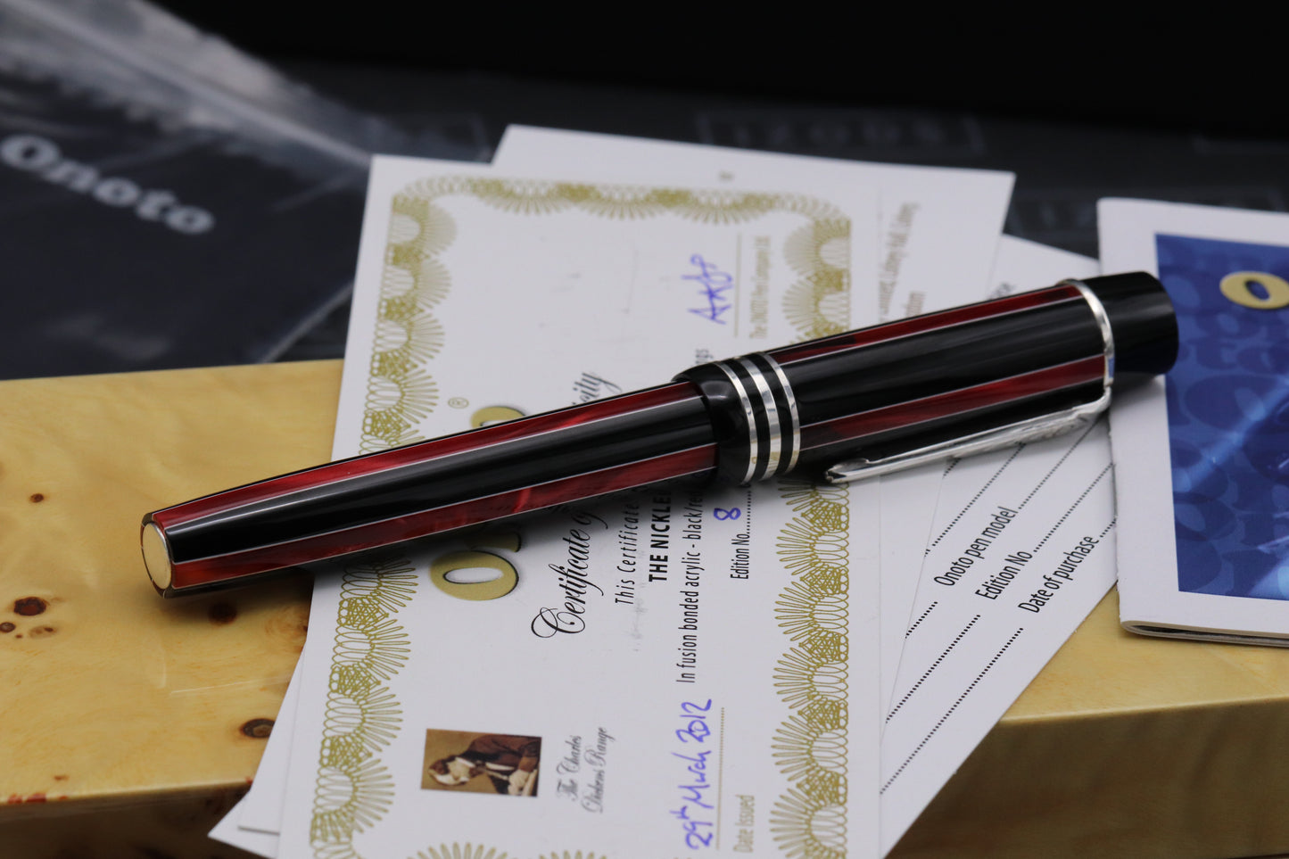 Onoto Magna Charles Dickens Nickleby Limited Edition Fountain Pen