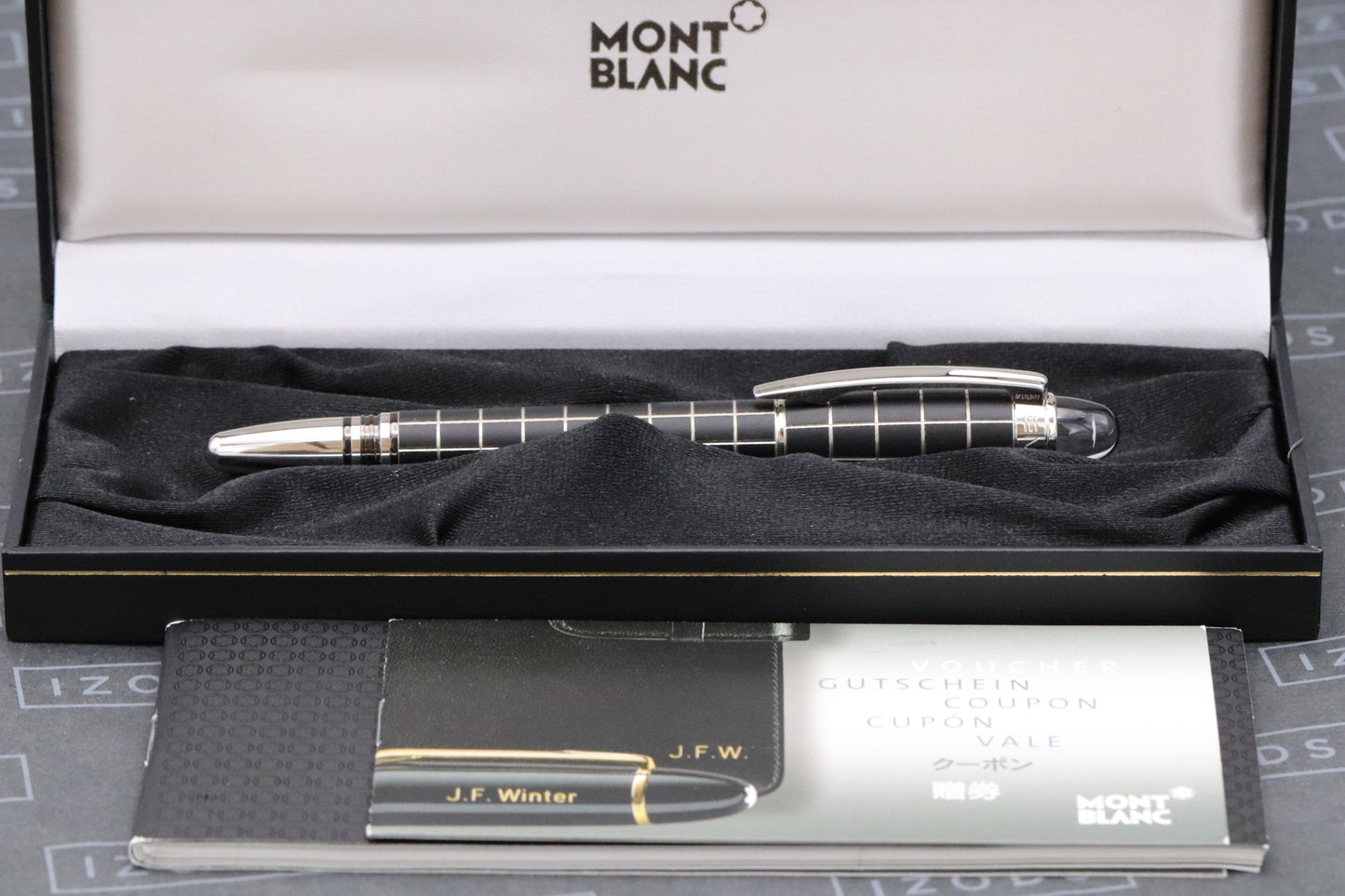 Montblanc Starwalker Rubber Platinum Rollerball / Fineliner Pen