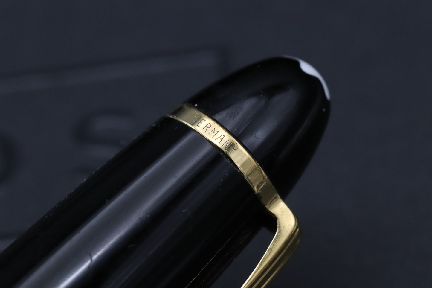 Montblanc Meisterstuck 162 LeGrand Gold Coated Rollerball Pen