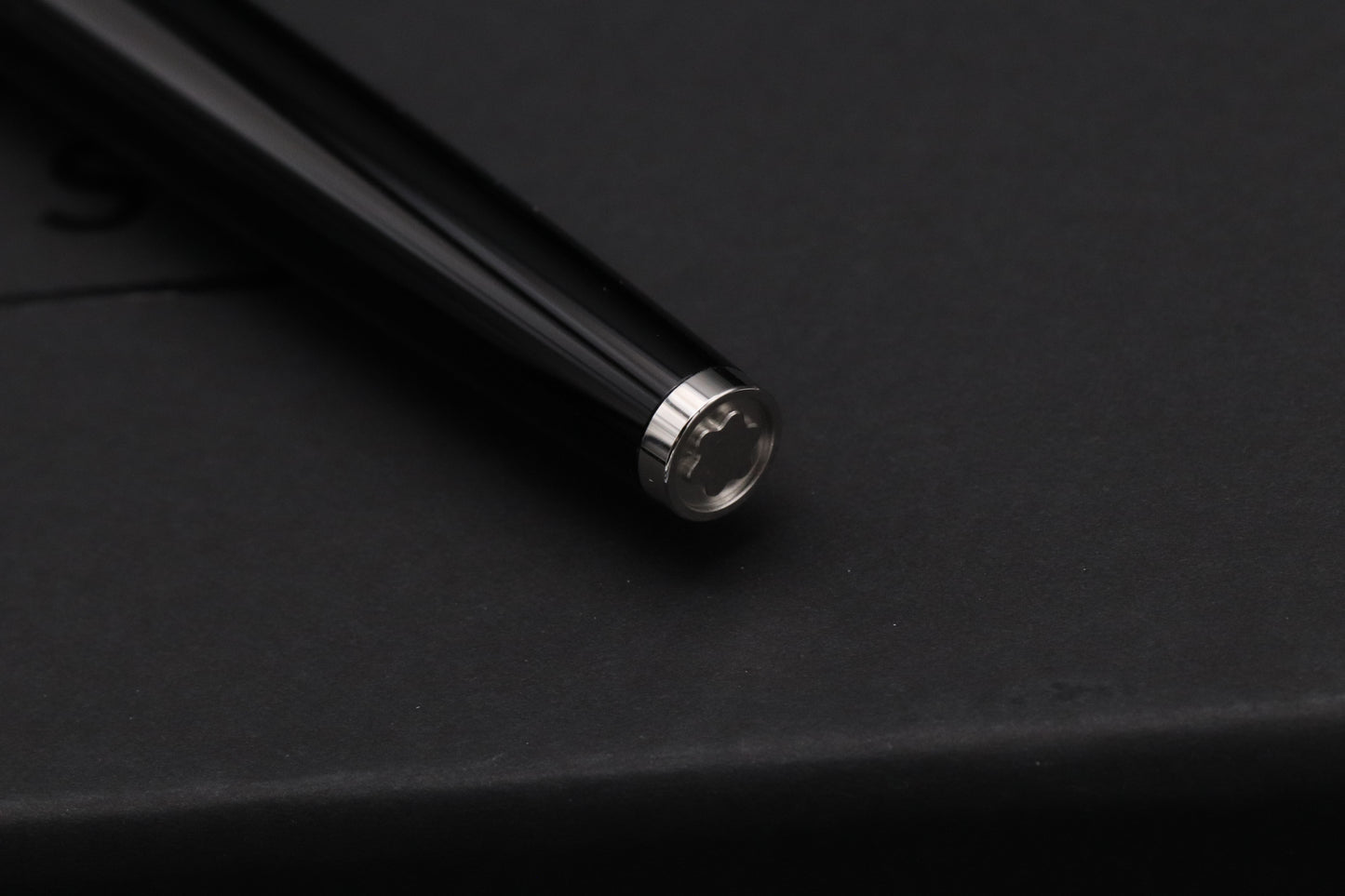 Montblanc PIX Black Rollerball / Fineliner Pen
