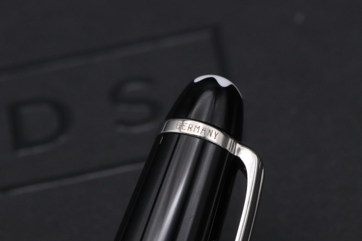 Montblanc Meisterstuck 163 Classique Platinum Coated Rollerball / Fineliner Pen