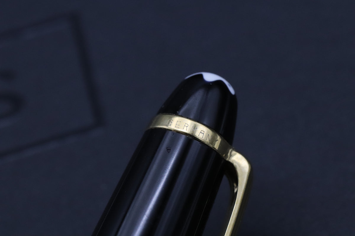Montblanc Meisterstuck 163 Classique Gold-Coated Rollerball / Fineliner Pen