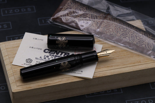 Yurie Sekka Snowflake Maki-e Fountain Pen - UNUSED