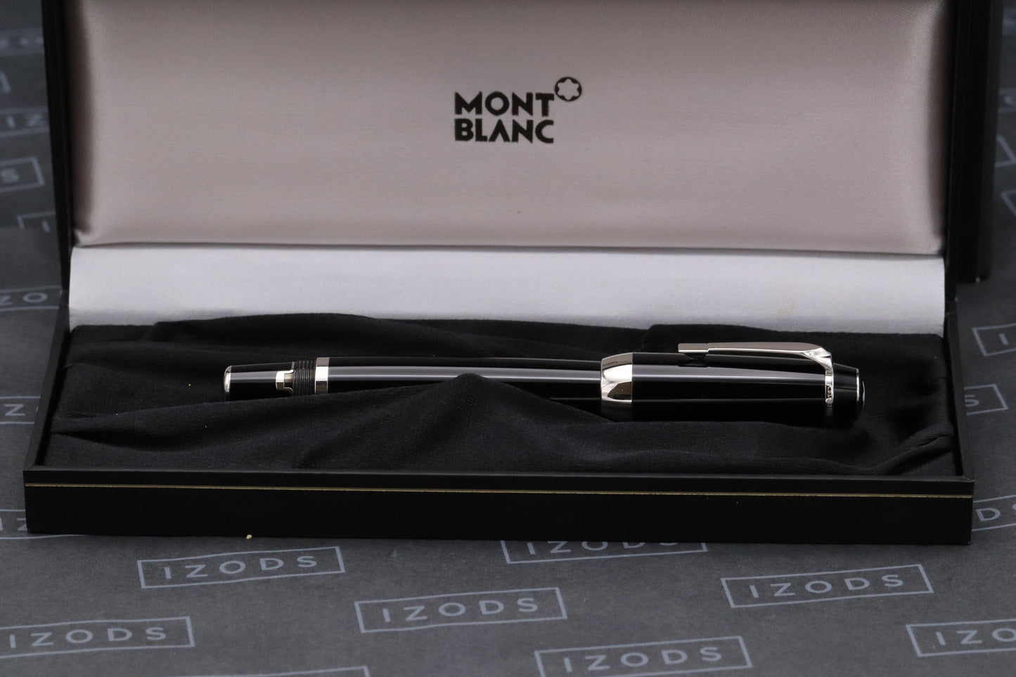 Montblanc Boheme XL Platinum Line No Stone Fountain Pen