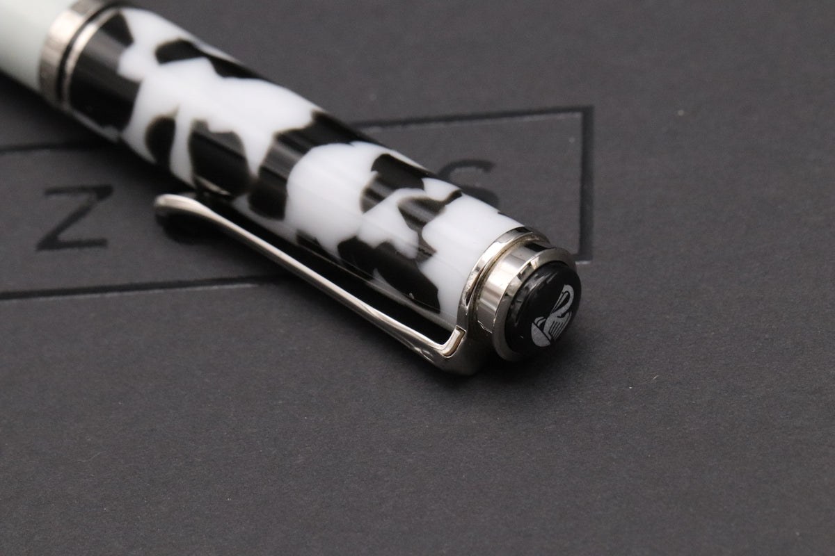 Pelikan Souveran K620 New York Special Edition Ballpoint Pen