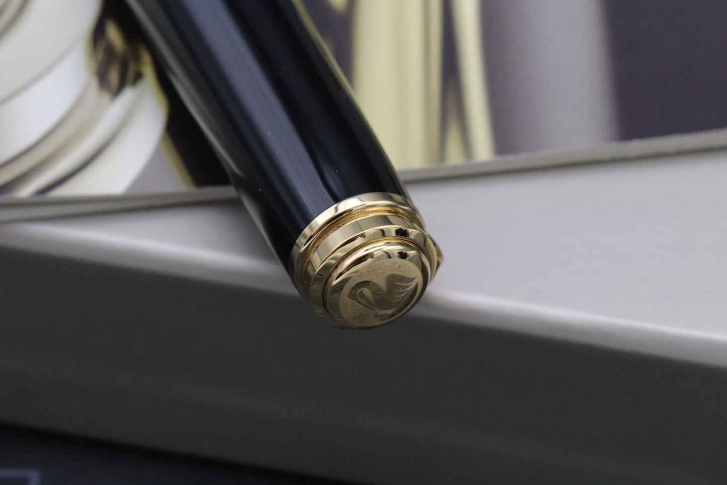Pelikan Souveran M800 Blue Black Fountain Pen - EF Nib - Transparent Barrel