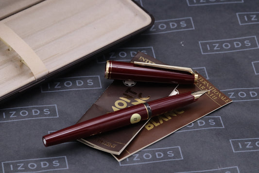 Montblanc 221 Bordeaux Fountain Pen - EF Nib