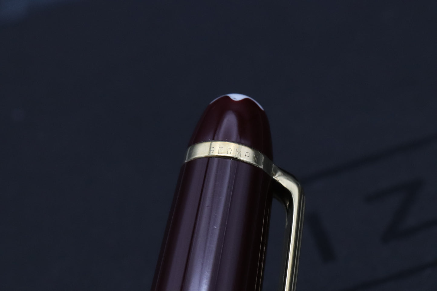 Montblanc Meisterstuck 164 Classique Bordeaux Ballpoint Pen
