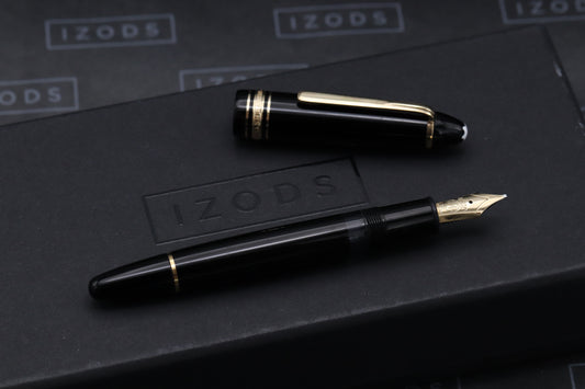 Montblanc Meisterstuck 146 LeGrand Gold Coated Fountain Pen - Broad Monotone Nib
