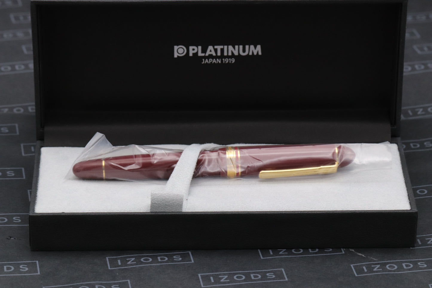 Platinum President Red Fountain Pen - DIPPED