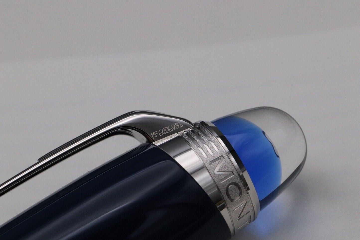Montblanc Starwalker Blue Planet Fountain Pen – UNUSED image 4