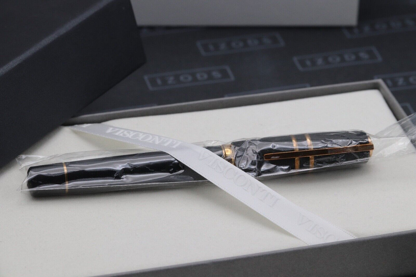 Visconti Homo Sapiens Bronze Age Fountain Pen - 18k Stub image 6