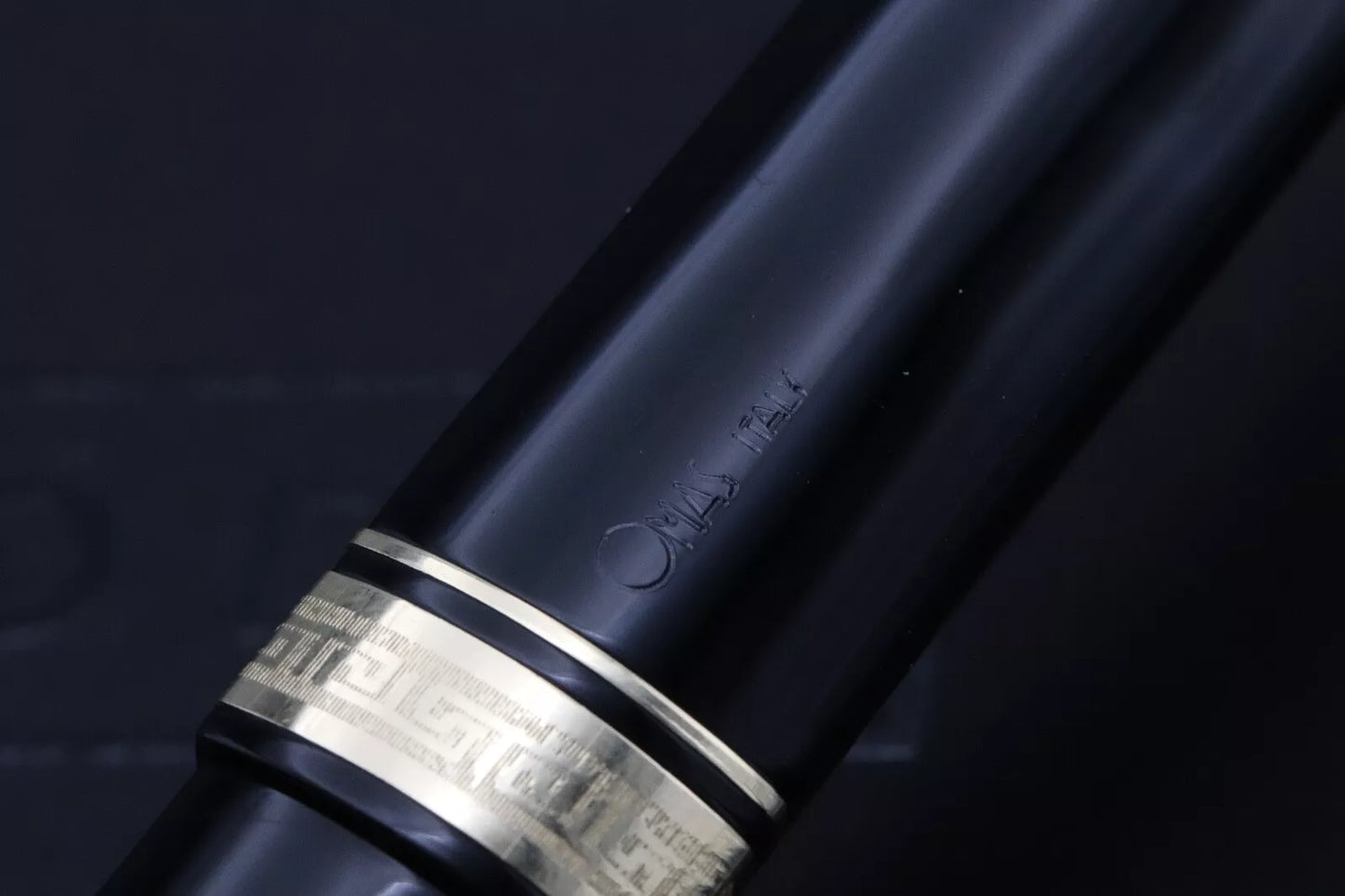 Omas 360 Magnum Black Gold Fountain Pen - Stub Sorowka Nib image 9