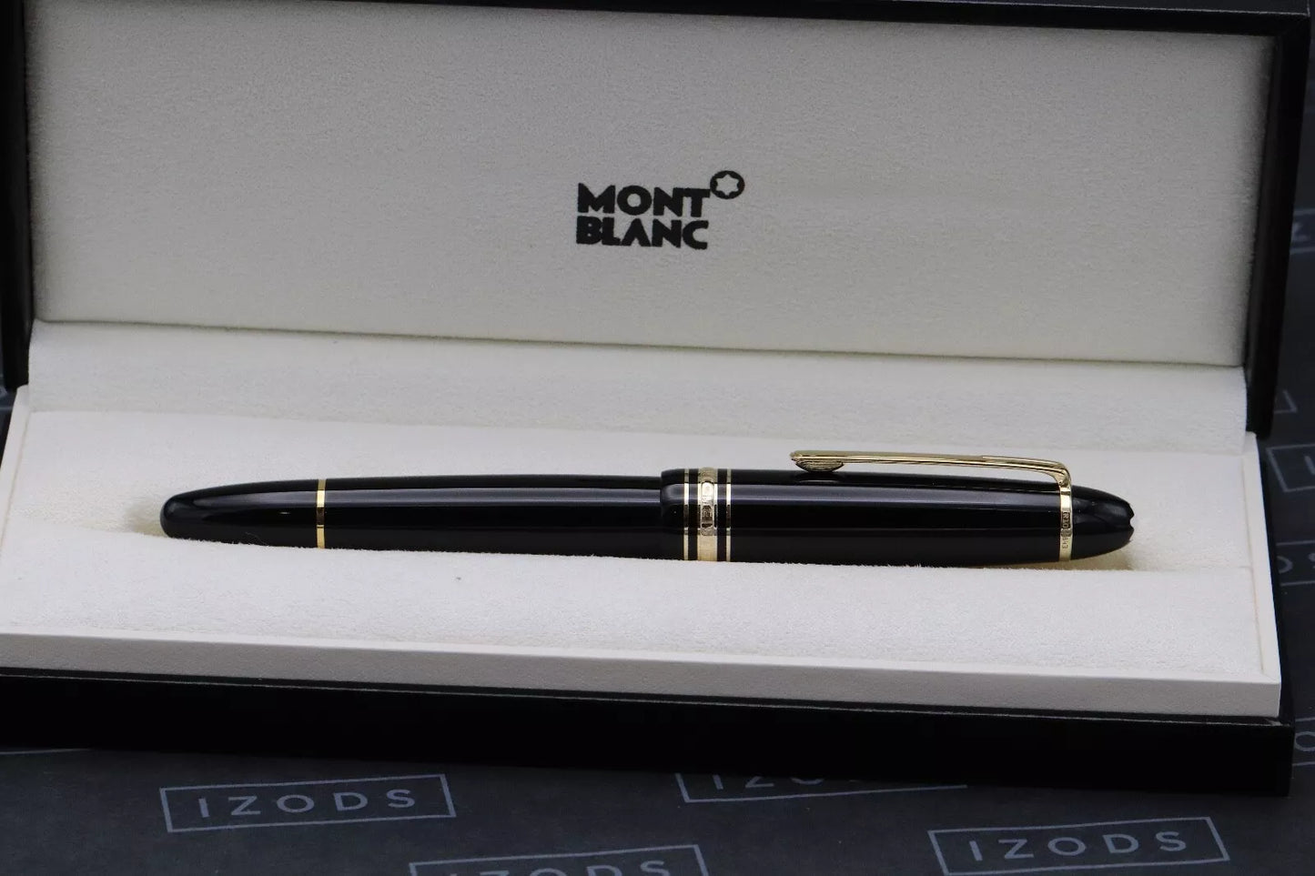 Montblanc Meisterstuck 146 LeGrand Gold-Coated Fountain Pen image 7
