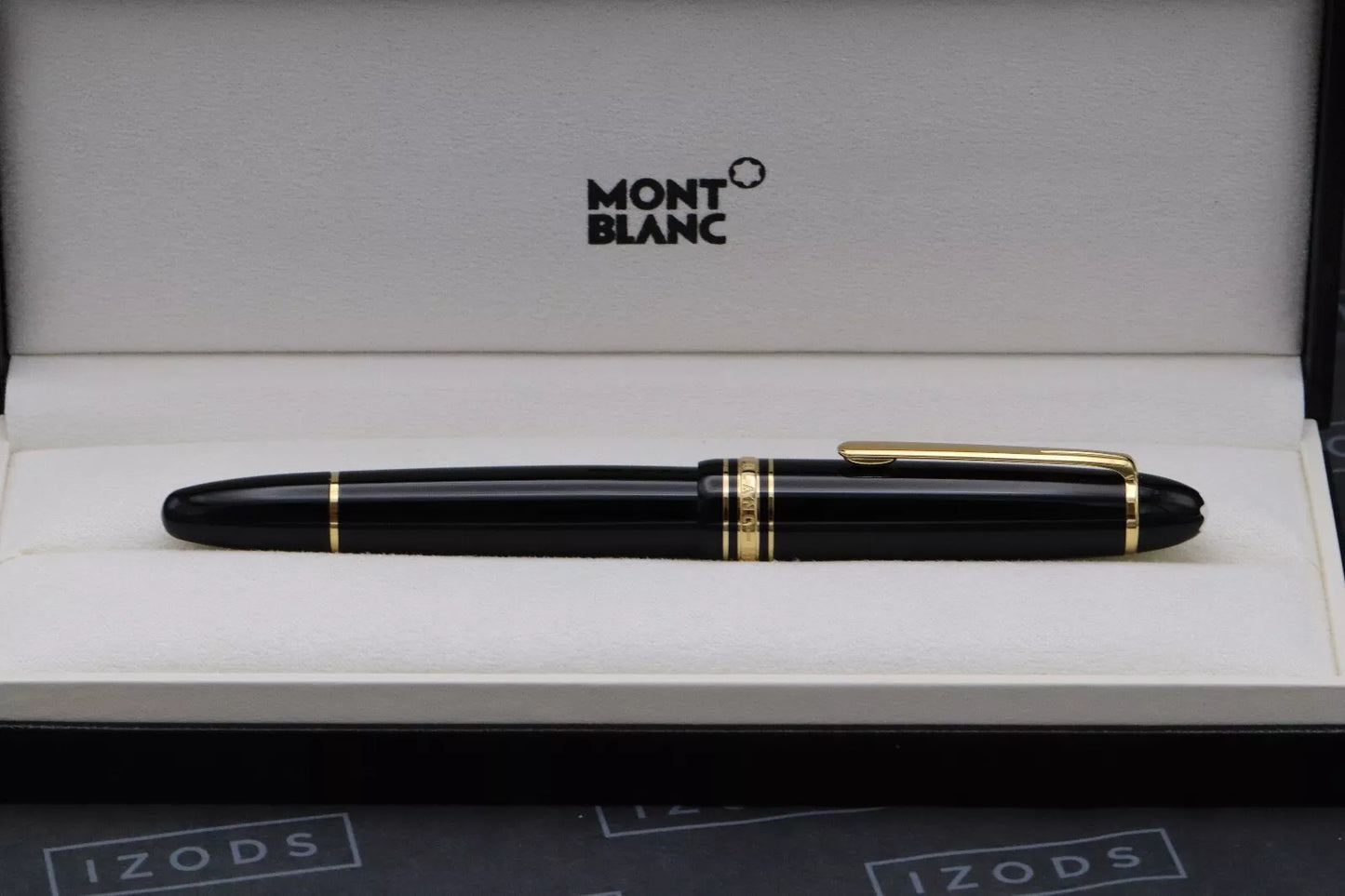 Montblanc Meisterstuck 146 LeGrand Gold-Coated Fountain Pen image 6