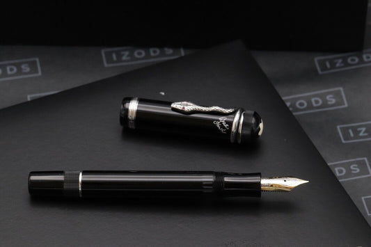 Montblanc Writers Edition Agatha Christie Fountain Pen - NEVER INKED - Fine Nib image 1