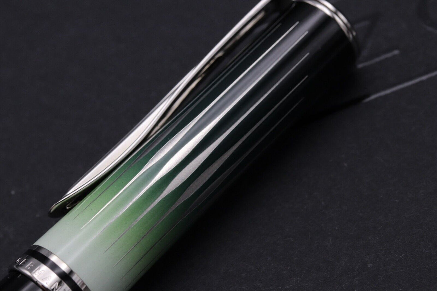 Pelikan Souveran K640 Polar Lights Special Edition Ballpoint Pen image 3