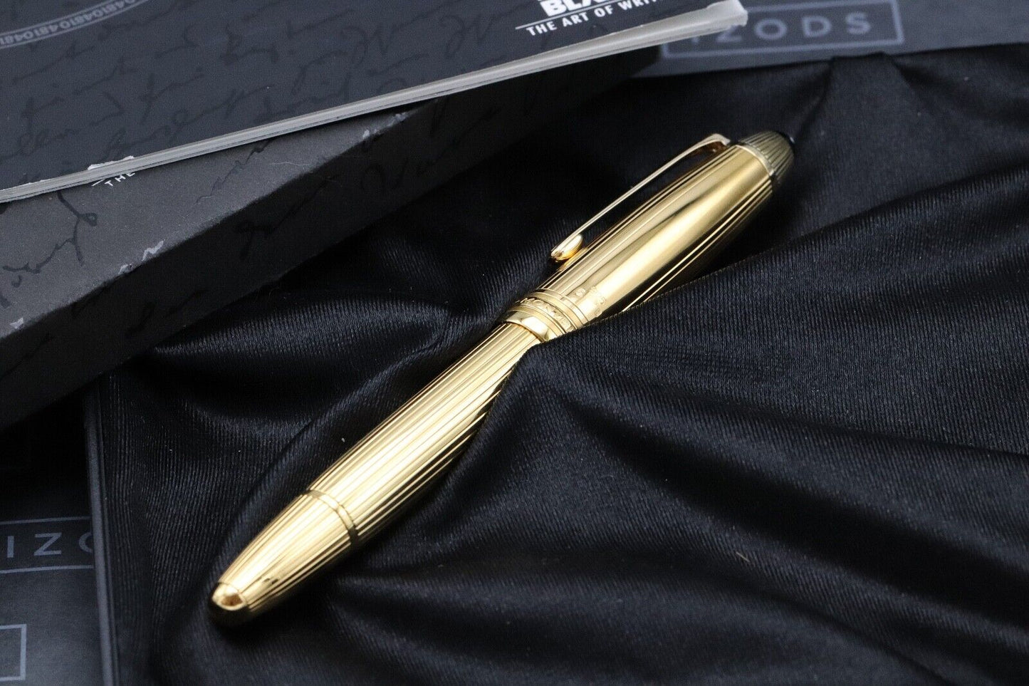 Montblanc Meisterstück 146 LeGrand Vermeil Pinstripe Fountain Pen - NEVER INKED image 9