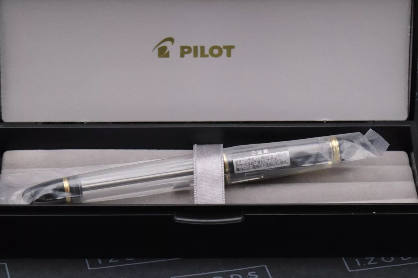 Pilot Custom 823 Clear Fountain Pen - Broad Nib - SEALED image 6