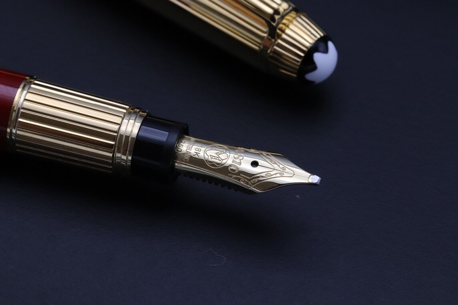 Montblanc Meisterstück 114 Mozart Coral-Red Fountain Pen - UNUSED