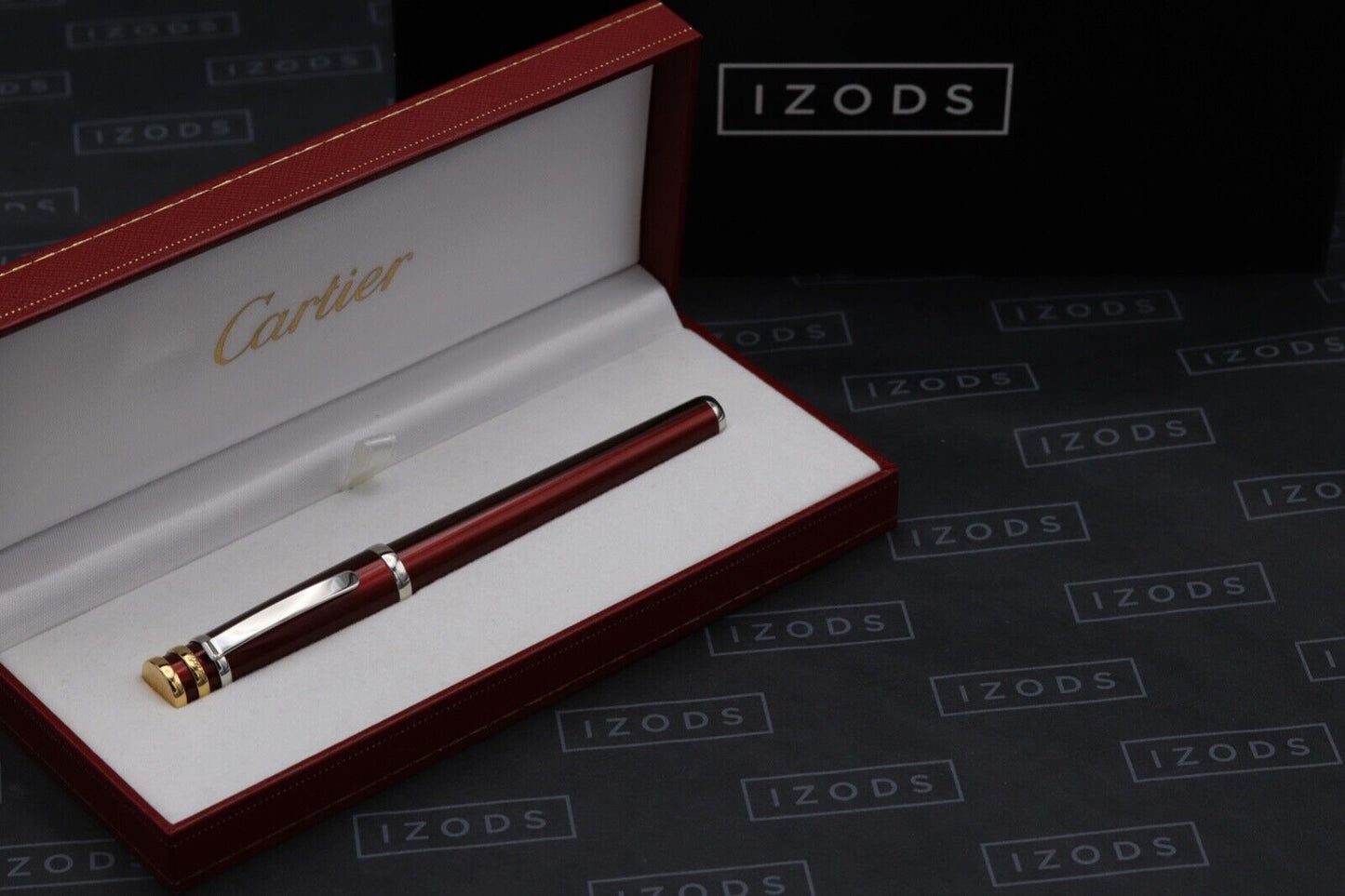 Cartier Trinity De Cartier Bordeaux Lacquer Fountain Pen image 4